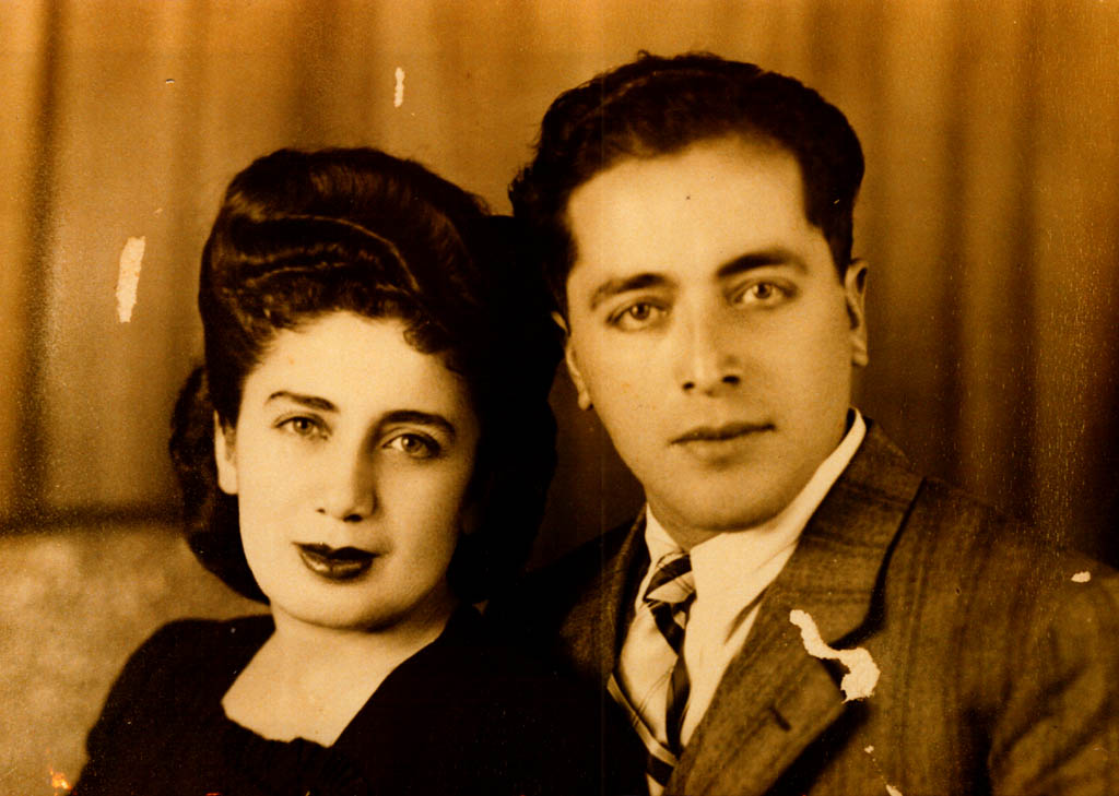 Sergio Montecinos y su esposa