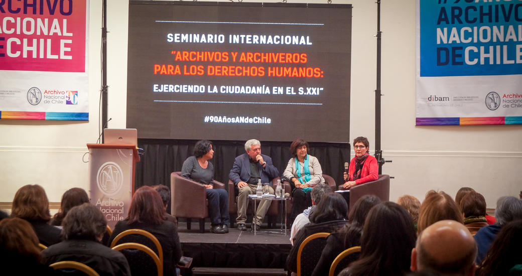 Seminario internacional "Archivos y archiveros para los Derechos Humanos"