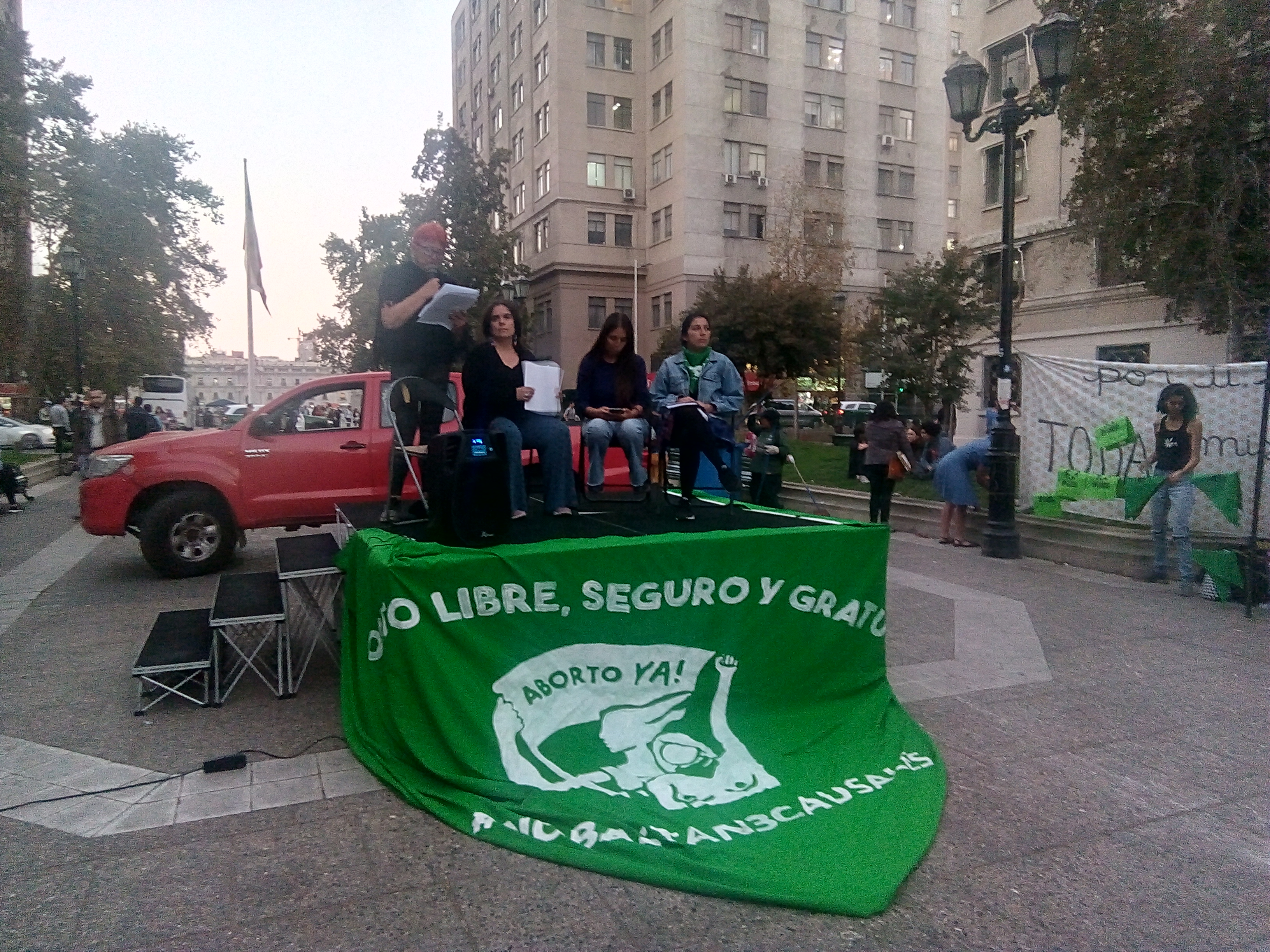 Nuevo Súper Lunes Feminista: Renombran Estaciones del Metro con Demandas de  la Huelga 8M - Página 19