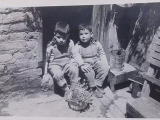 Miguel y Mario Gaete Farías