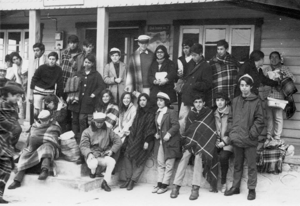 Alfonso Chanfreau con su curso en Pargua Alfonso Chanfreau con su curso en Pargua